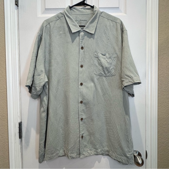 Tommy Bahama Other - Tommy Bahama Men's XL Short Sleeve Button Down Light Green 100% Silk